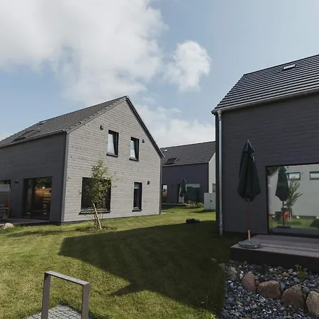 Modernes Haus Fuer Urlaub Mit Freunden