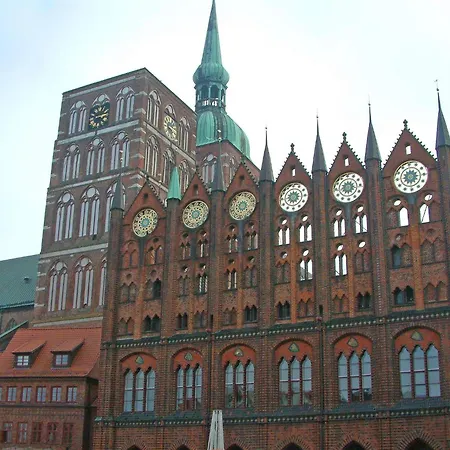 Prázdninový dům Modernes Haus Fuer Urlaub Mit Freunden Sagard